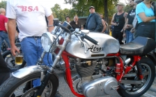 Glemseck 101 cafe racer sprint 2015 motorcycle tour - 